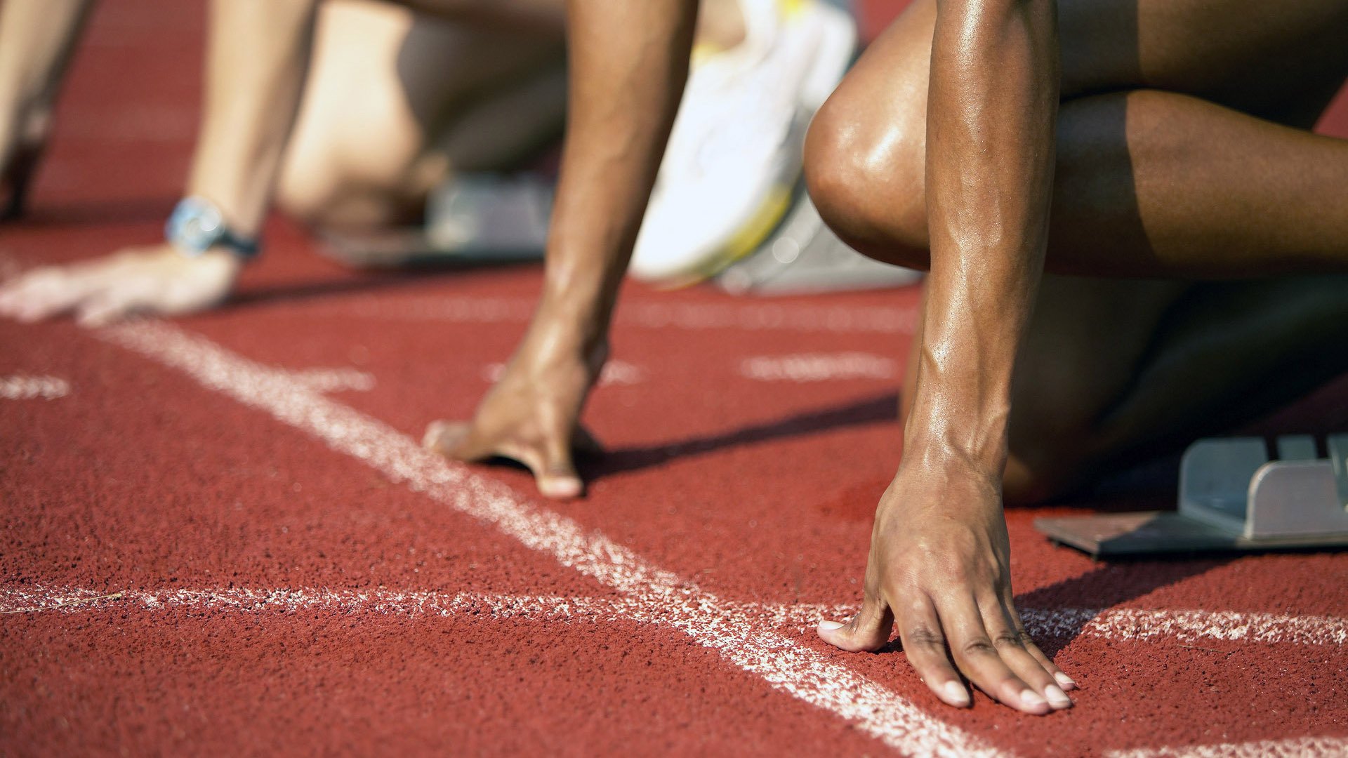 kaiyun中国官方网站-中距离蛙泳选手体能管理见长，蛙泳比赛泳距